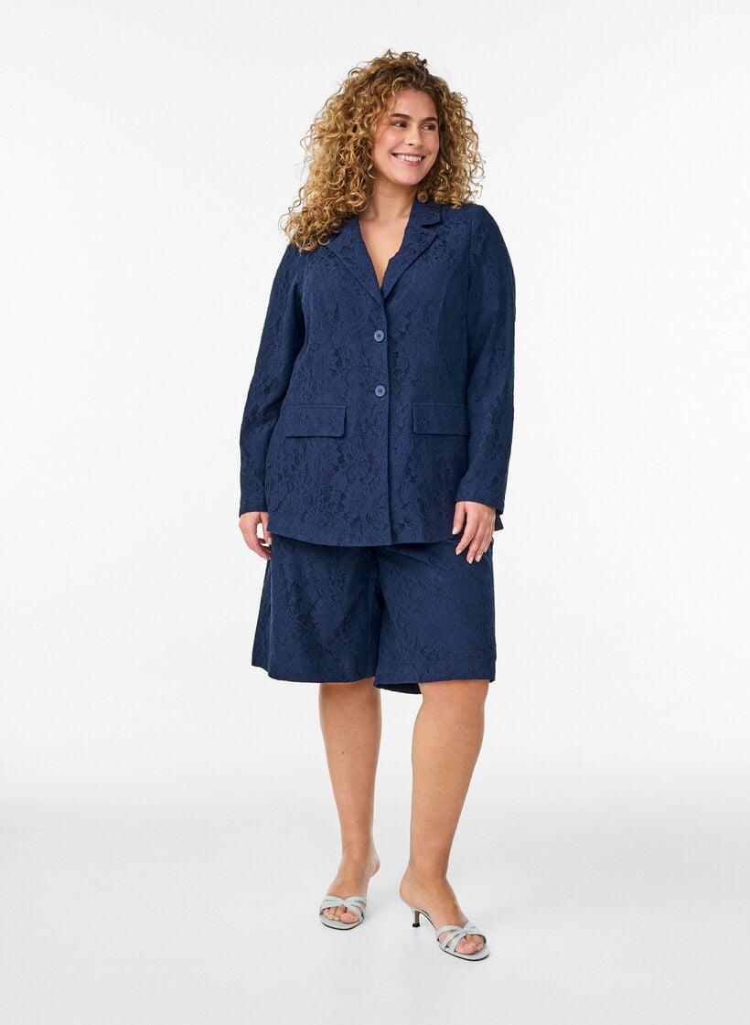 Bermudashorts med h&oslash;y midje og blonder, Bl&aring;, Model image number 1