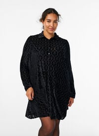 Kort kjole med velourmønster, Svart Kort kjole med velourmønster, Svart, Model