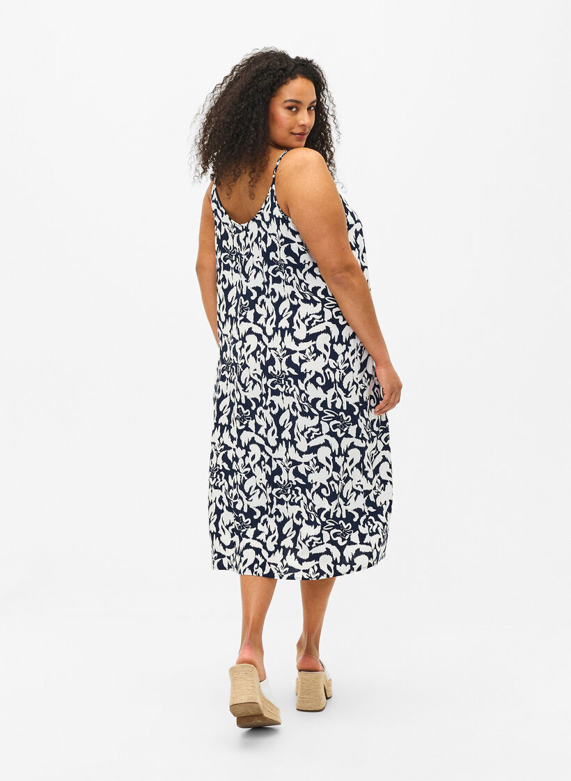 Kjole i viskose med stropper og trykk, Navy Bl. Ethnic AOP, Model image number 1