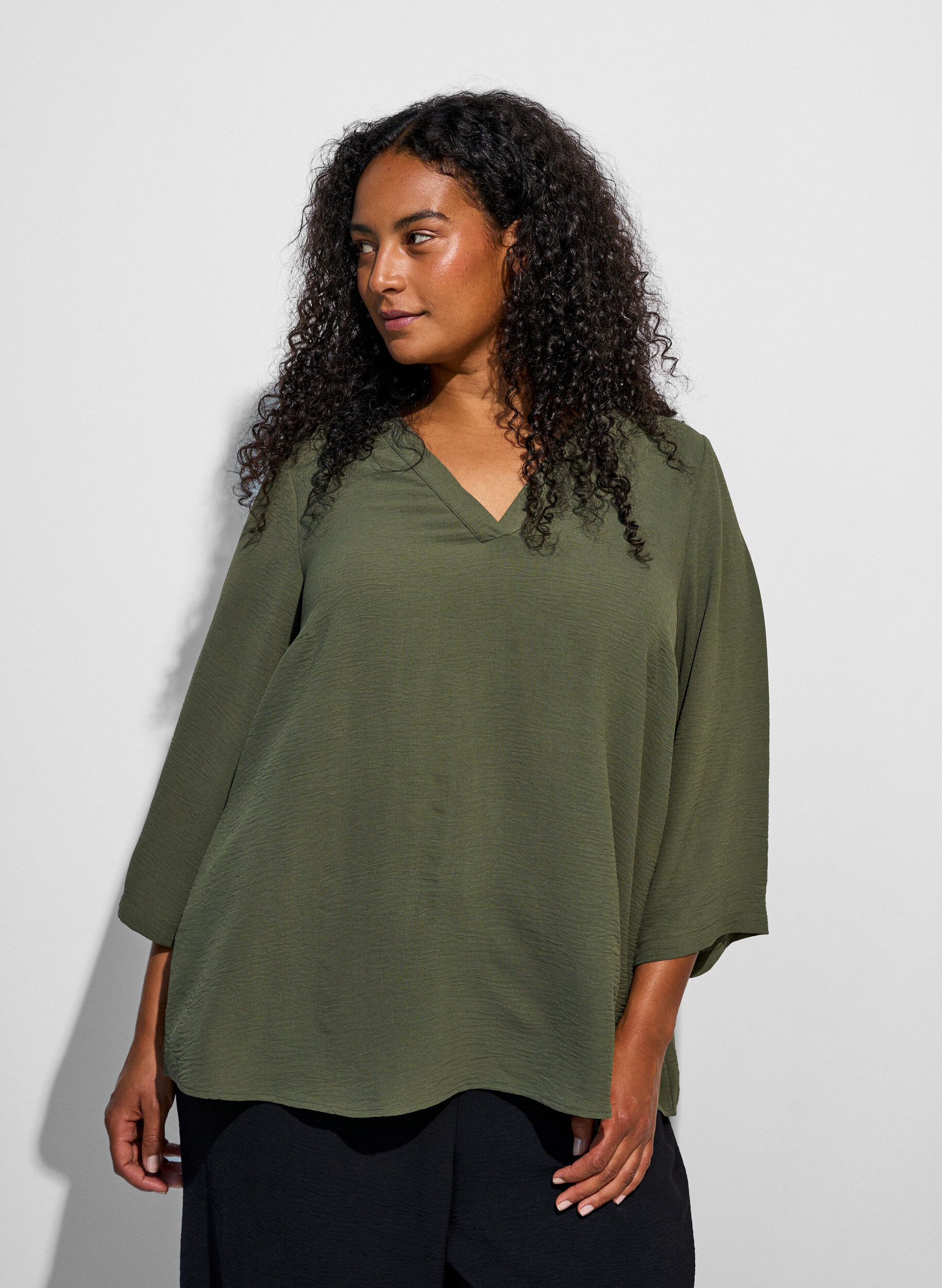 Bluse med 3/4 ermer, Gr&oslash;nn, Model