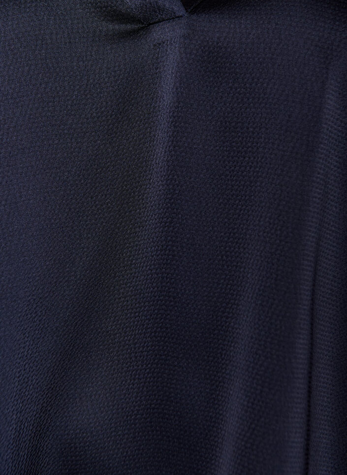 Bluse med satenglook, 1/2-ermer og volangkrage, Bl&aring;, Packshot image number 2