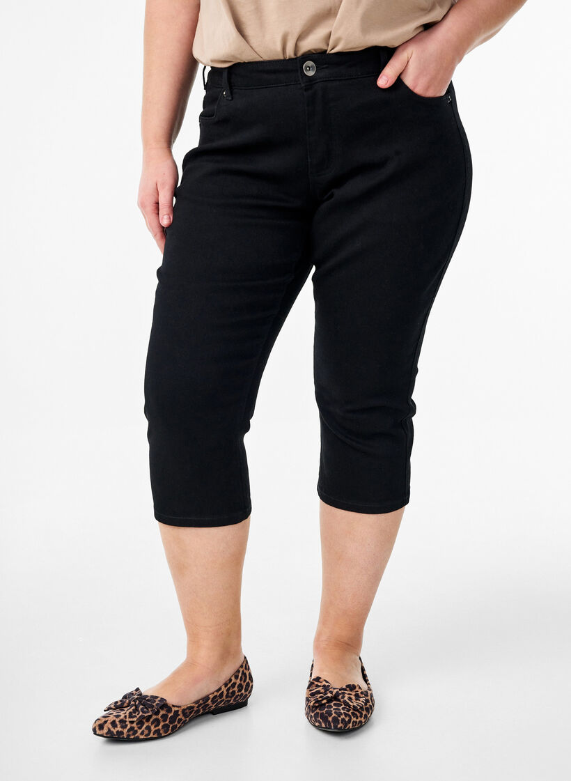 Emily slim fit denim knickers, Svart, Model image number 2