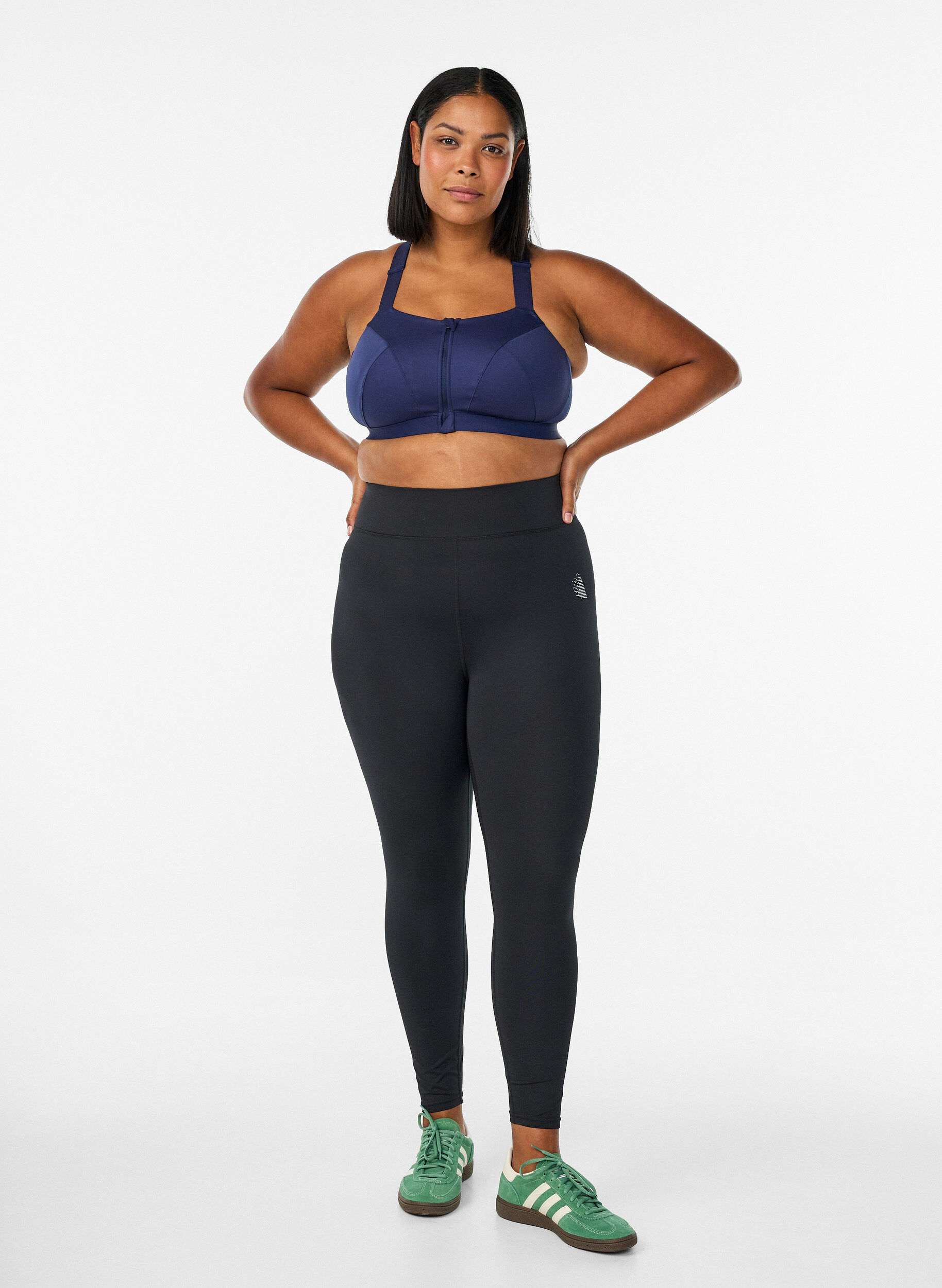 ZizziSports-BH med lukking foran og h&oslash;y st&oslash;tte, Bl&aring;, Model image number 1