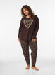 Bomulls-pyjamatopp med hjertetrykk, Brun, Model image number 1