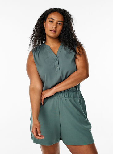 Zizzi FLASH - Løstsittende shorts med lommer, Grønn, Model image number 0