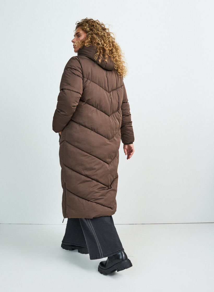 Lang pufferjakke med hette og lommer, Brun, Model image number 1