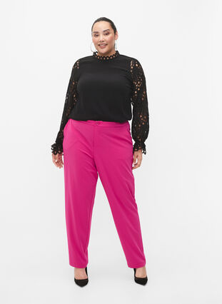 Zizzi Bluse i viskose med crochet ermer, Black, Model image number 3