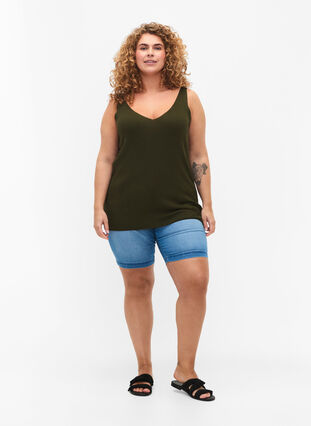 Strikket topp med V-utskjæring, Forest Night, Model image number 2