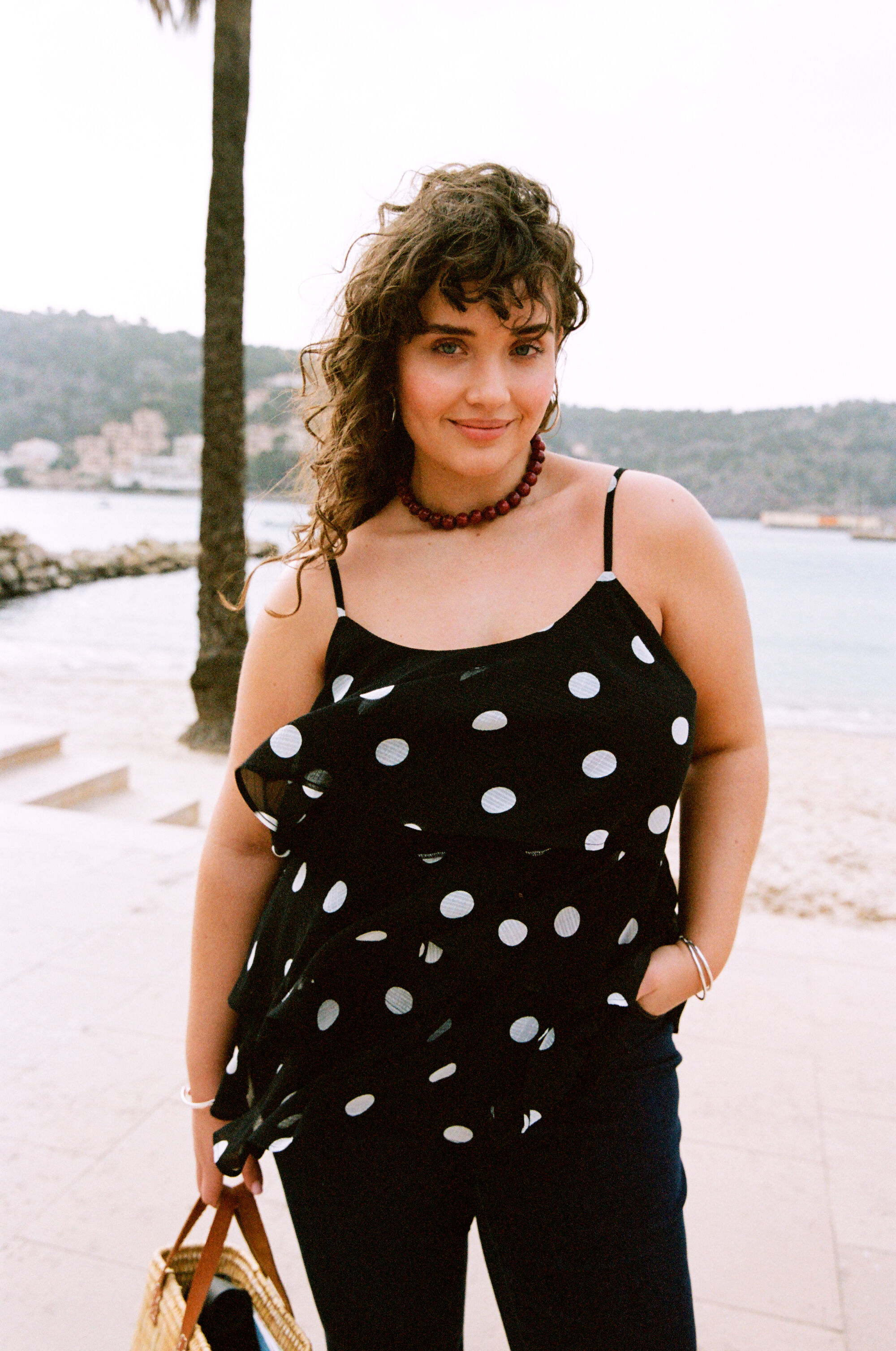 ZizziPrikkete sommerstil med kant, , Model