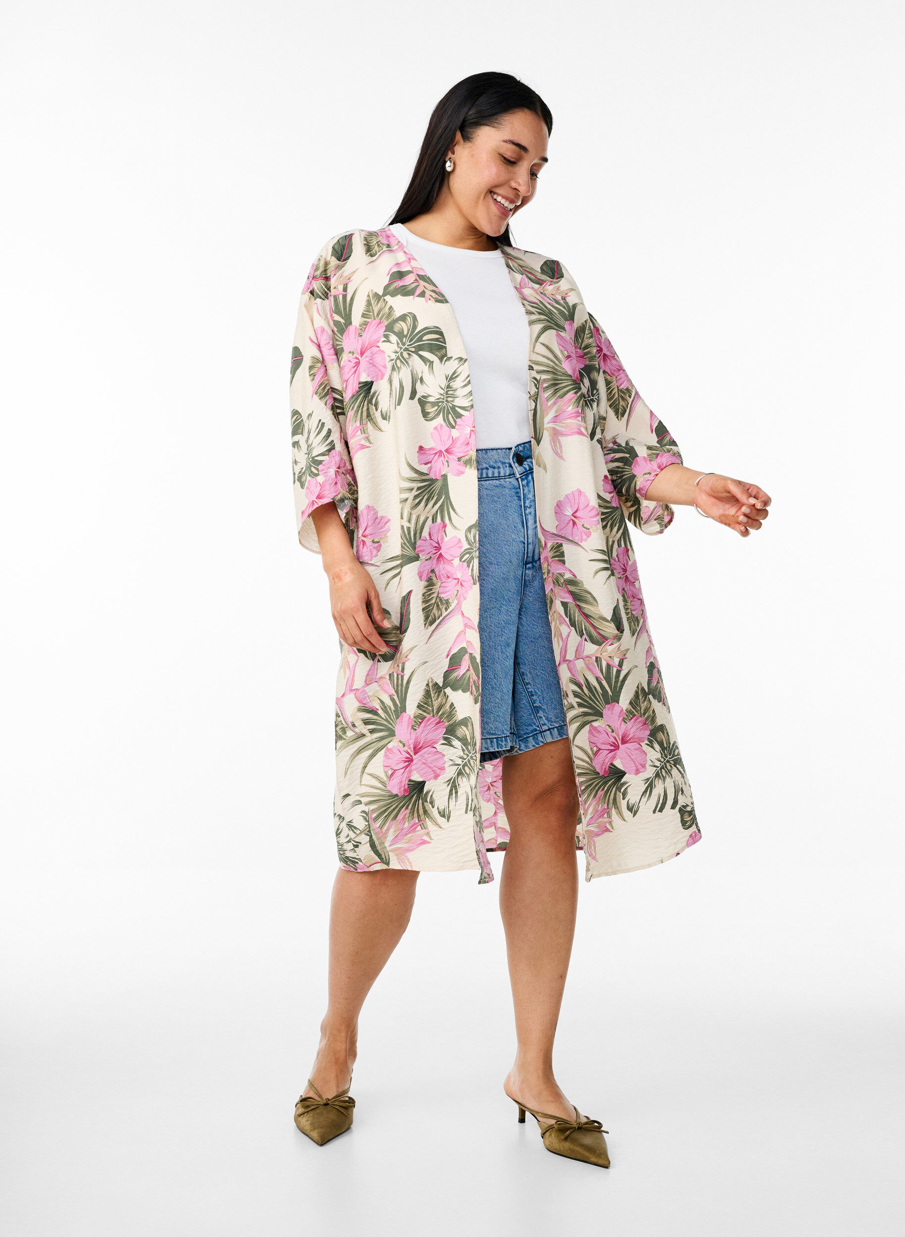 Zizzi Kimono i viskose med 3/4 ermer, Vanilje, Model image number 1