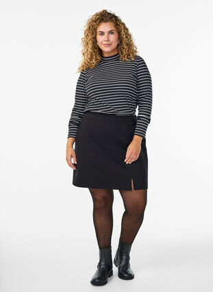 Zizzi Kort jerseyskjørt med splitt, Svart, Model image number 1