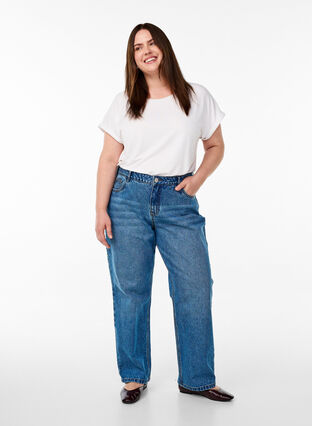 Zizzi Loose t-skjorte med rund hals, Hvit, Model image number 1