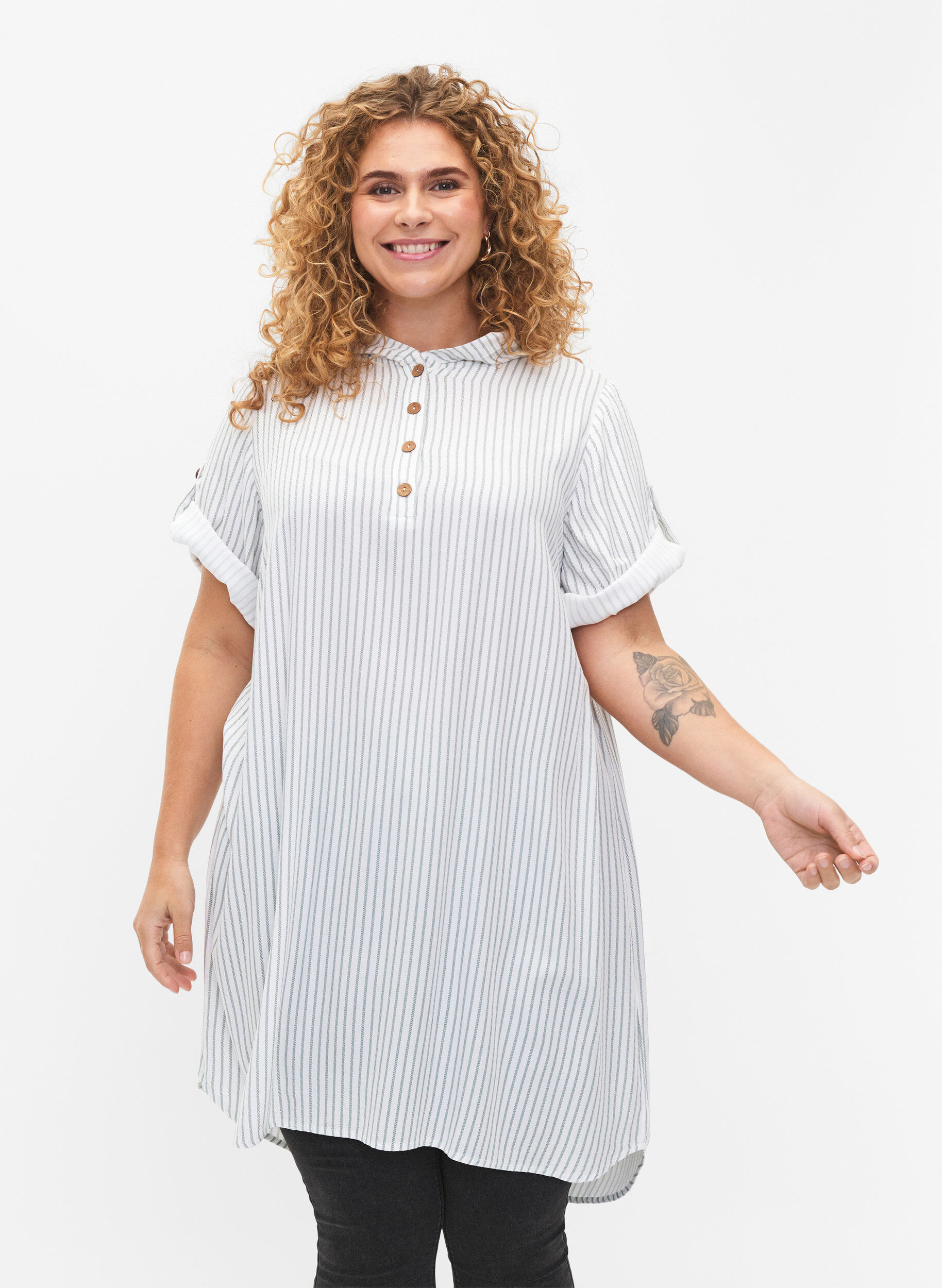 Zizzi Kortermet tunika i viskose med hette, Chinois Green Stripe, Model image number 0