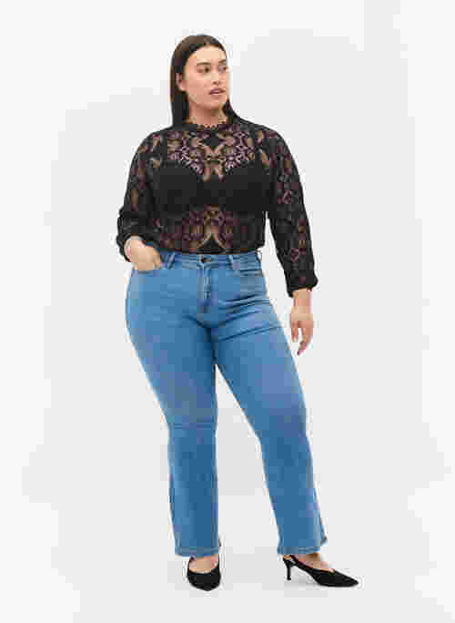 Ellen bootcut jeans med høyt liv