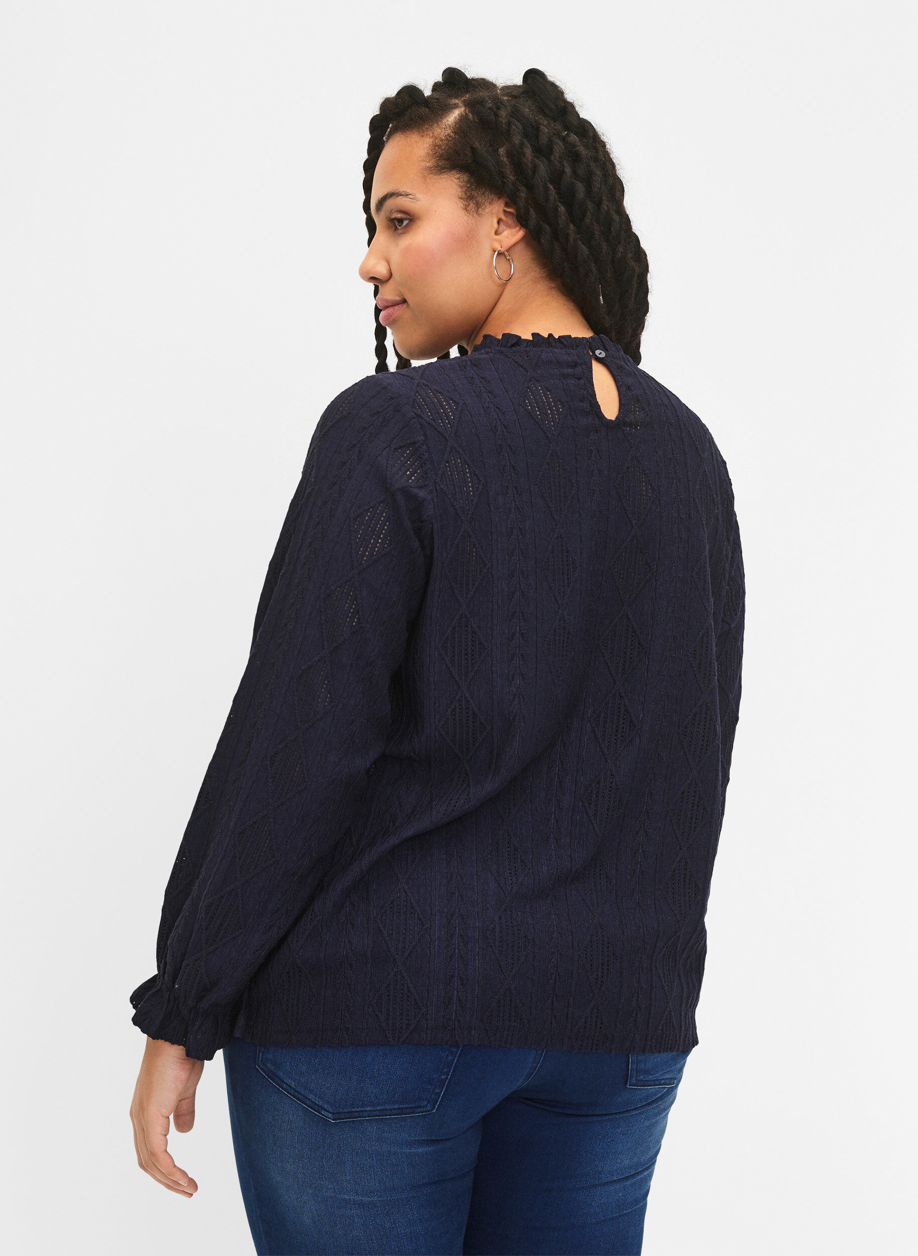 Zizzi Bluse med volanger og tone-i-tone-m&oslash;nster, Night Sky, Model image number 1