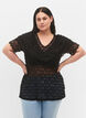 Kortermet bluse med volanger, Svart, Model image number 0