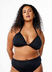 Ensfarvet trekant-bikini topp, Svart Ensfarvet trekant-bikini topp, Svart, Model