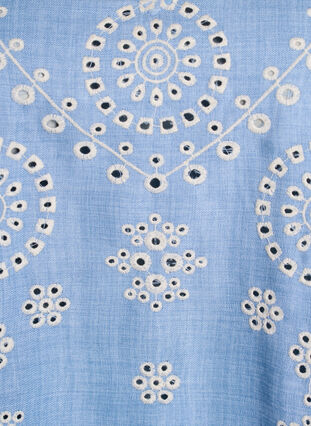 Zizzi Bluse med broderie anglaise og korte puffede ermer, Blå, Packshot image number 2