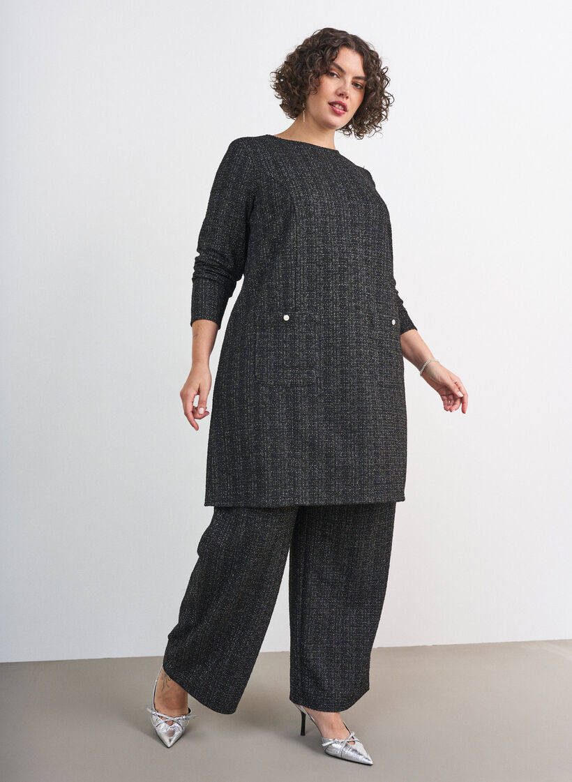 Kort kjole med boucl&eacute; tekstur og glittertr&aring;der, Svart, Model image number 1