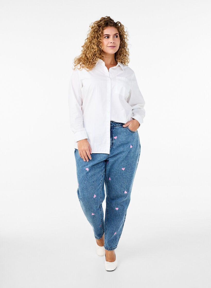 Mille mom-fit jeans med broderi, Blå, Model image number 1