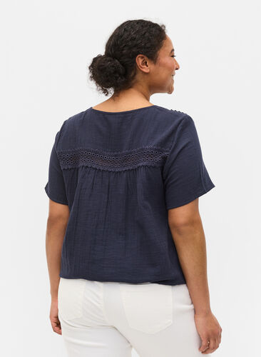 Kortermet bomullsbluse med blonder, Night Sky, Model image number 1