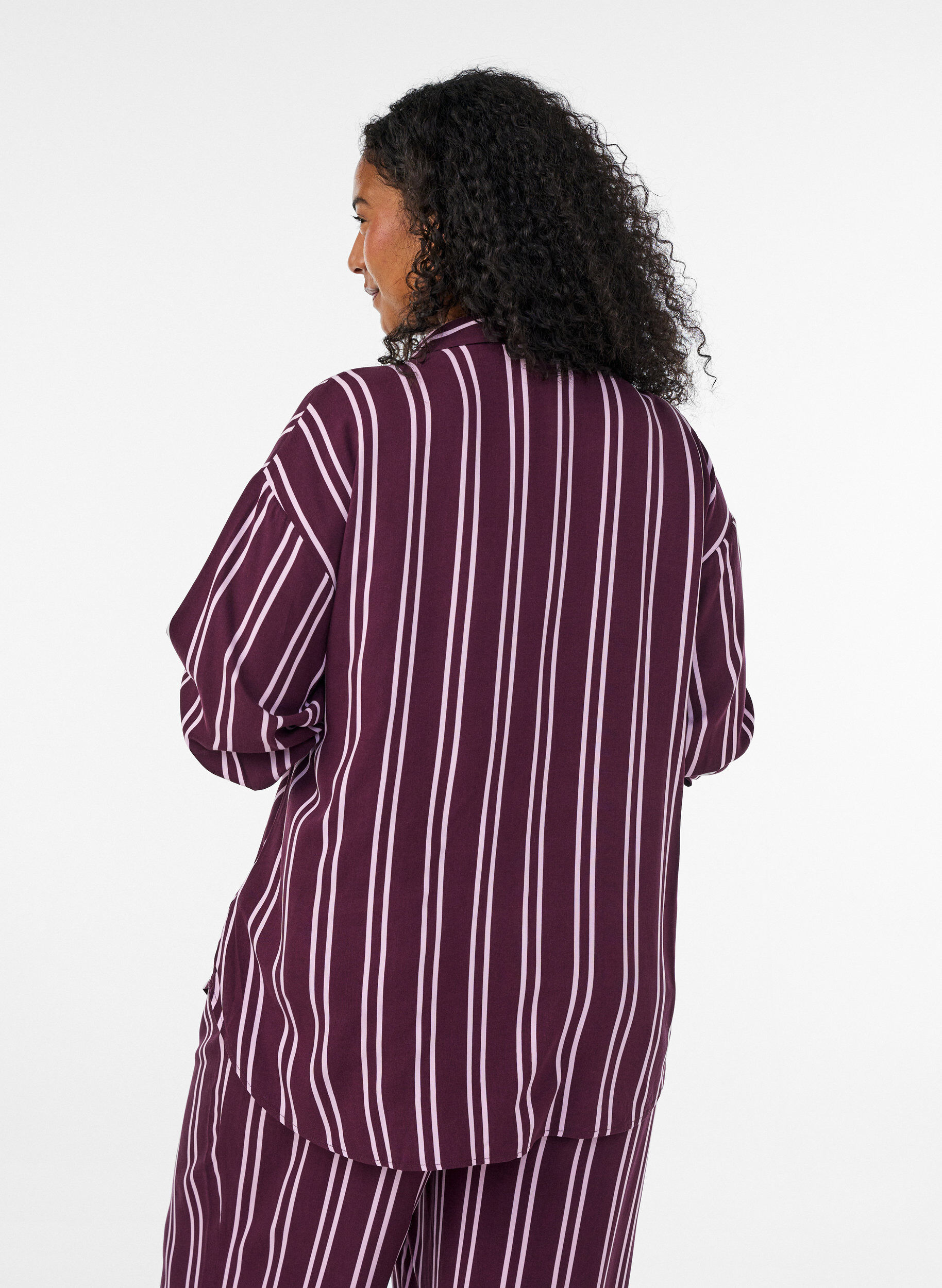 ZizziStripete nattkjole, M&oslash;rk Bordeaux, Model image number 2
