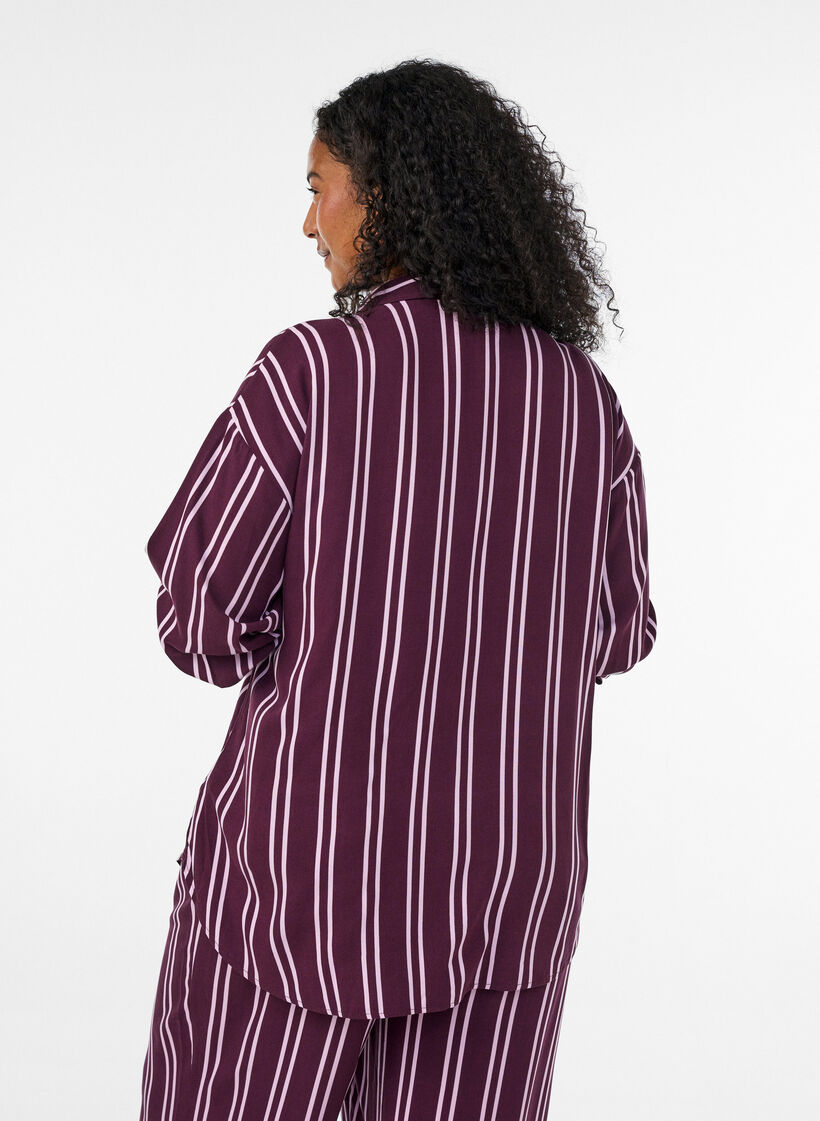 Stripete nattkjole, M&oslash;rk Bordeaux, Model image number 2