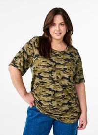 T-skjorte med TENCEL™ Lyocell og kamuflasjetrykk, Grønn T-skjorte med TENCEL™ Lyocell og kamuflasjetrykk, Grønn, Model