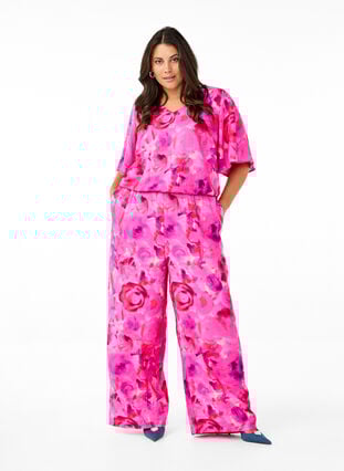 Zizzi Blomstret jumpsuit med flaggermusermer, Pink Rose AOP, Model image number 0