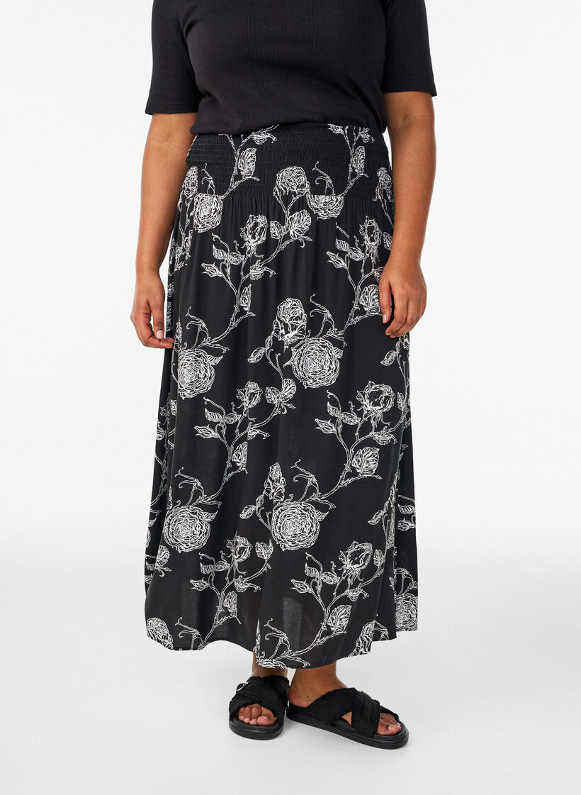 Viskose maxiskj&oslash;rt med smock, Svart, Model image number 2