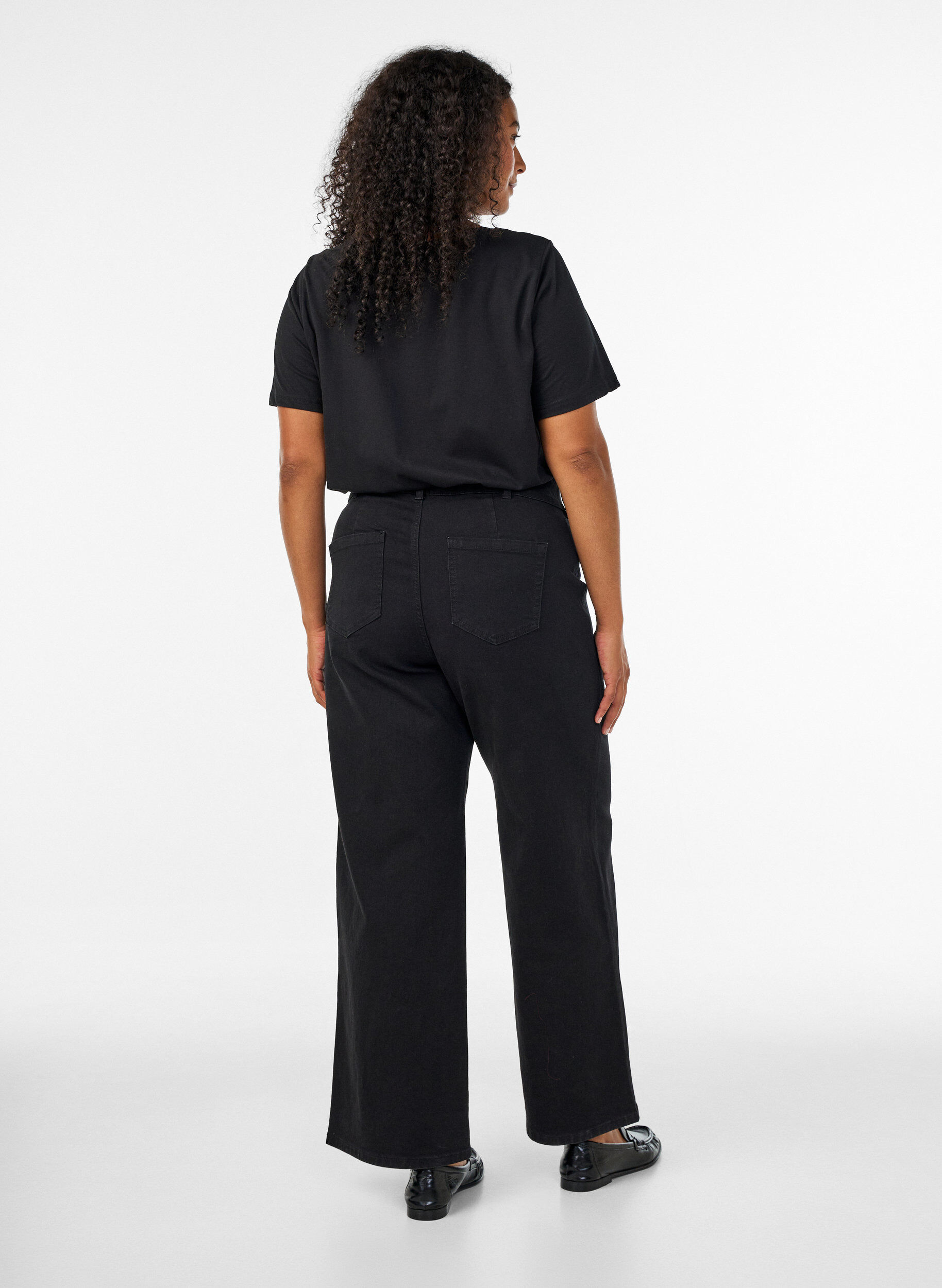 ZizziVide jeans, Svart, Model image number 1