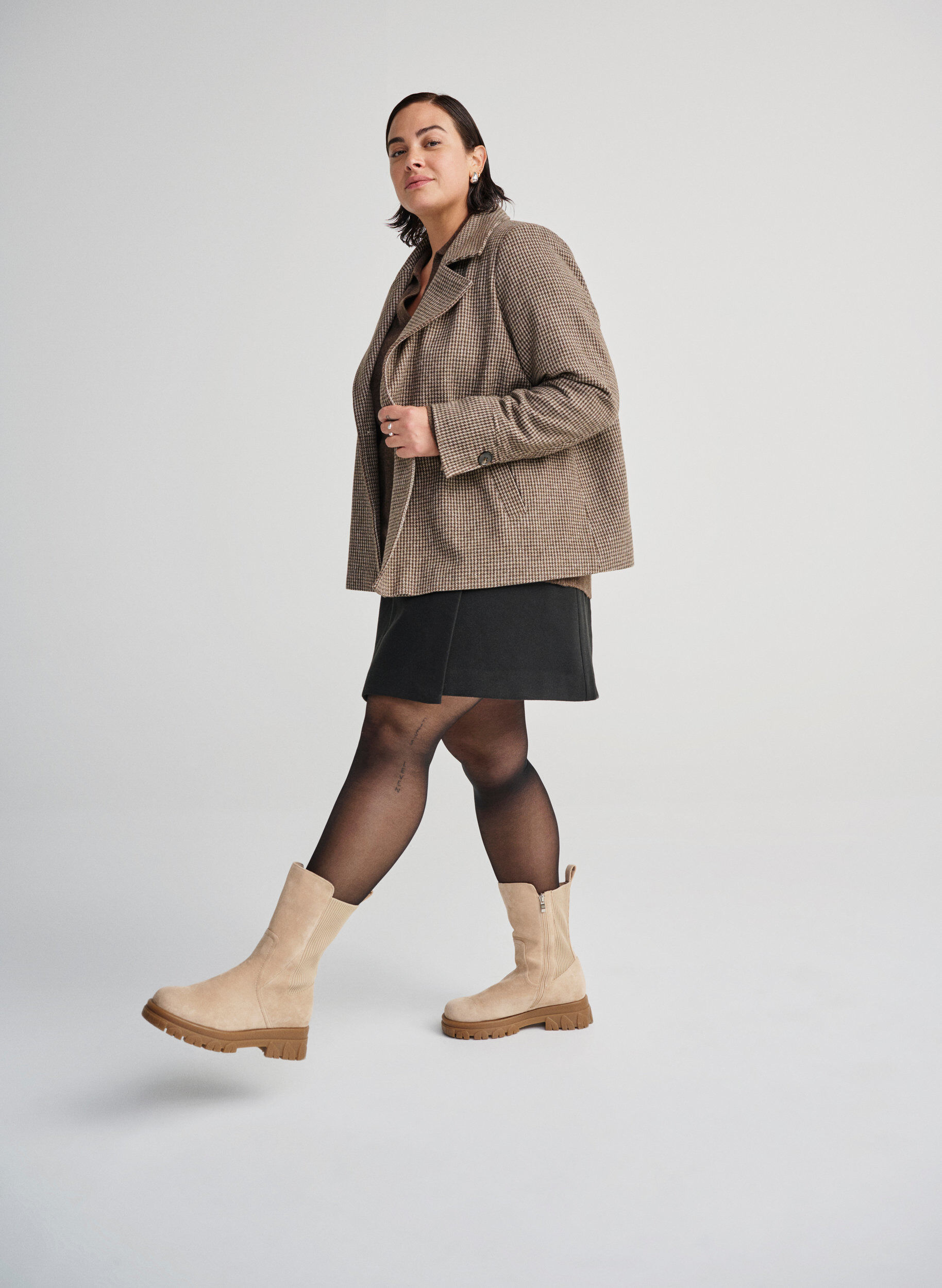 Extra Wide Fit - Chunky st&oslash;vel i imitert semsket skinn