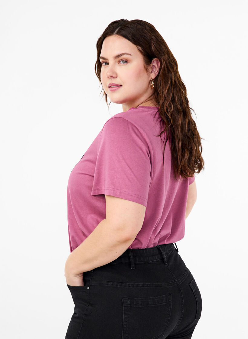 T-skjorte i bomull med tekstmotiv, Malaga W. ALASKA, Model image number 1