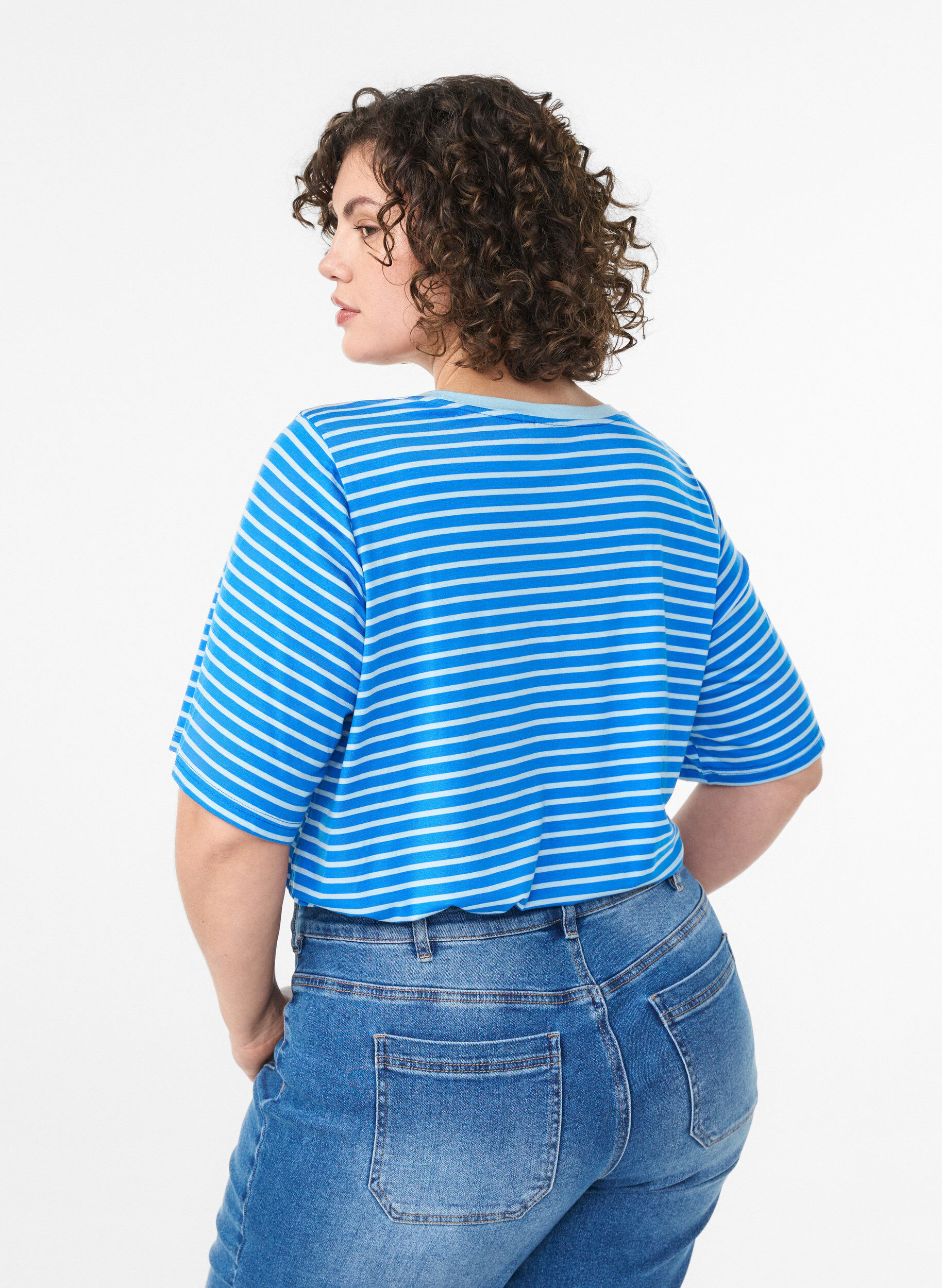 ZizziT-skjorte med TENCEL&trade; Lyocell og striper, Bl&aring;, Model image number 2