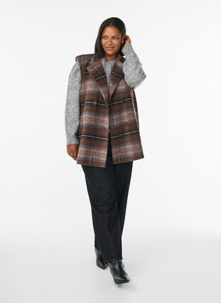 Zizzi Lang rutete vest, Brun, Model image number 1
