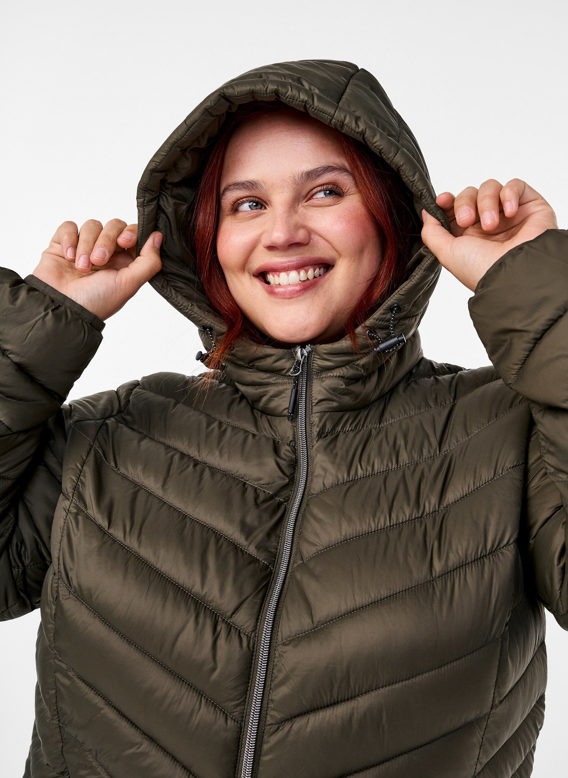 ZizziLett jakke med hette, Gr&oslash;nn, Model image number 4