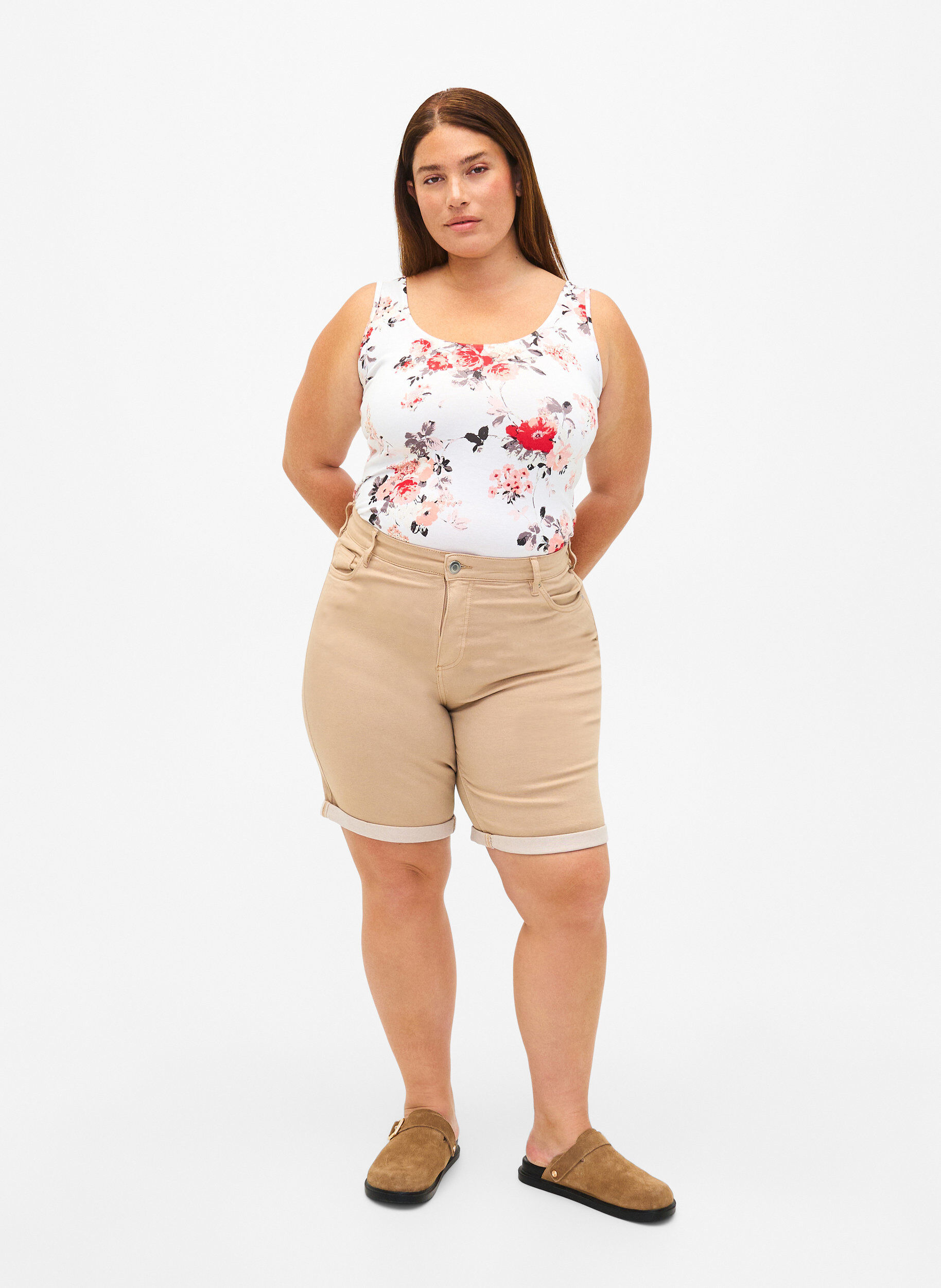 Zizzi Blomstret tanktopp i viskose, White AOP flower, Model image number 2