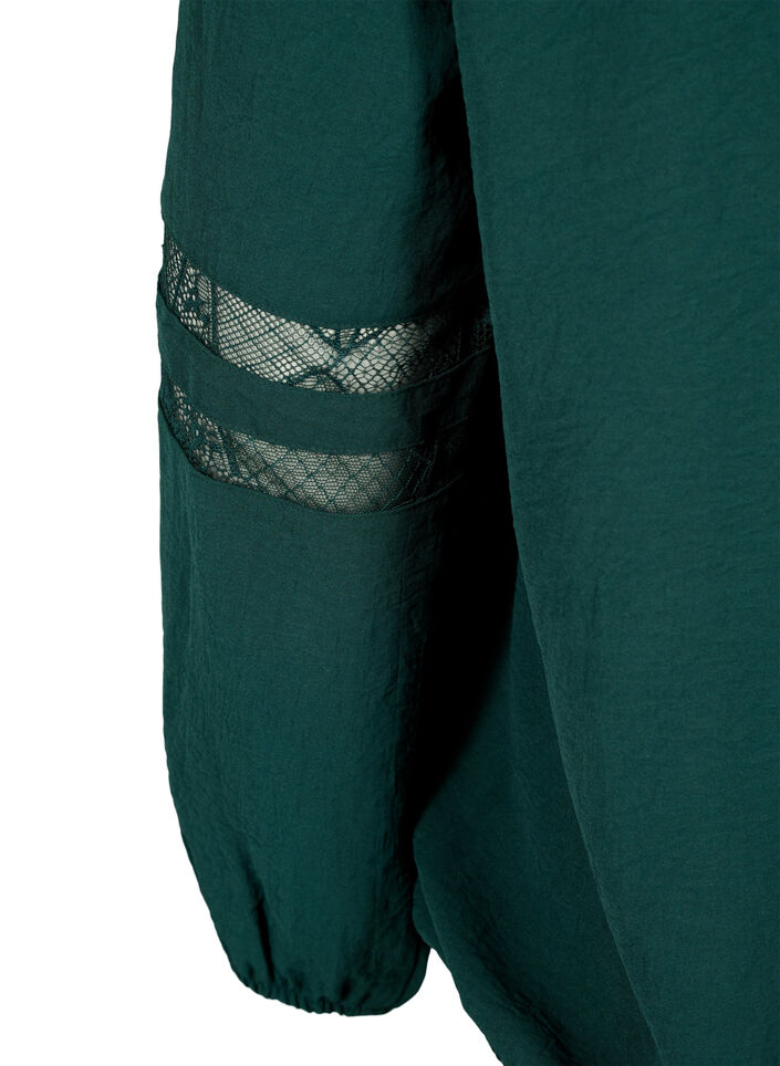 Bluse med lange ermer og blonder, Scarab, Packshot image number 3