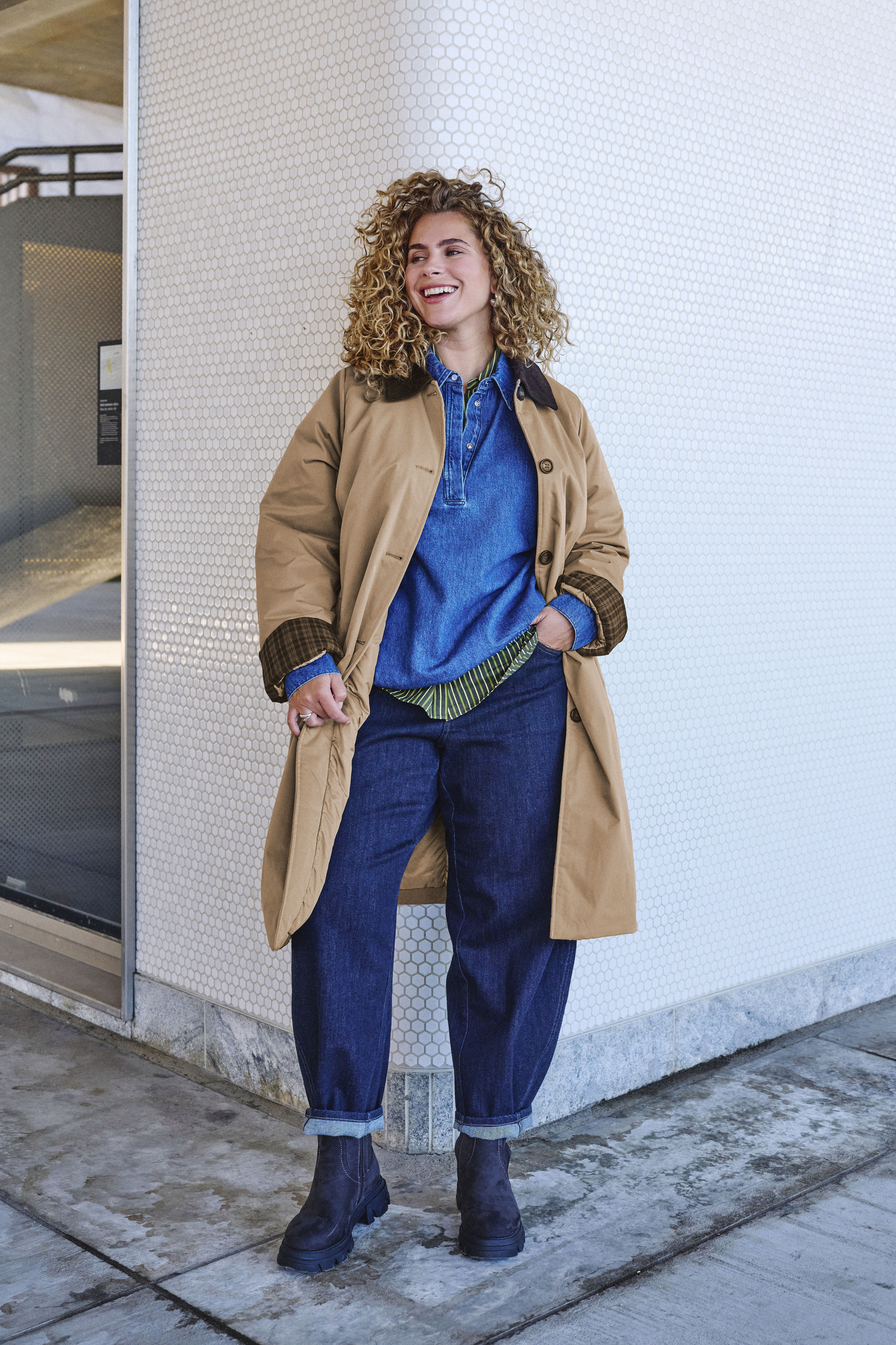ZizziAvslappet denim med attitude, , Model