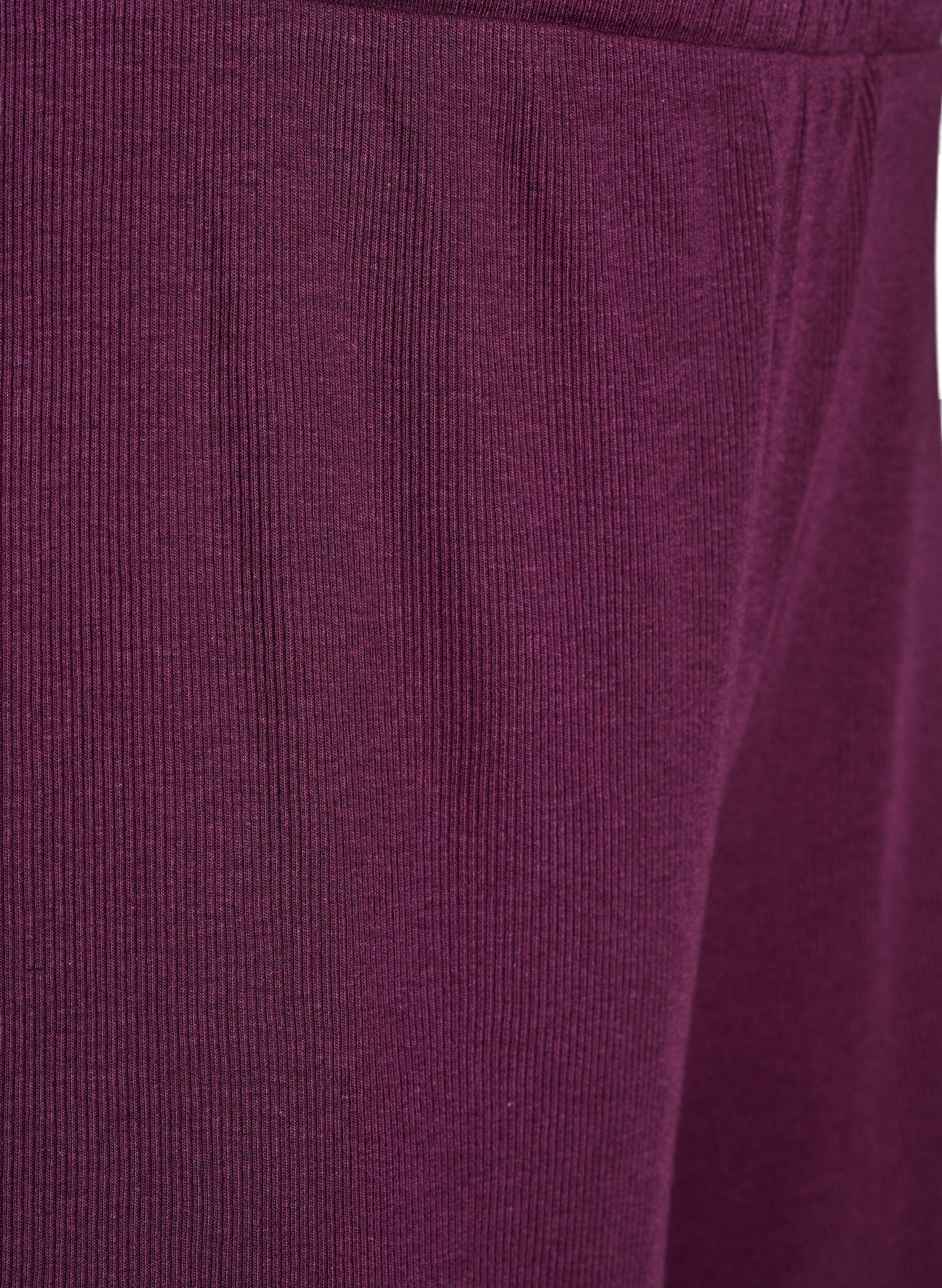 ZizziL&oslash;se nattshorts med ribbestruktur og blonderkant, M&oslash;rk Bordeaux, Packshot image number 2