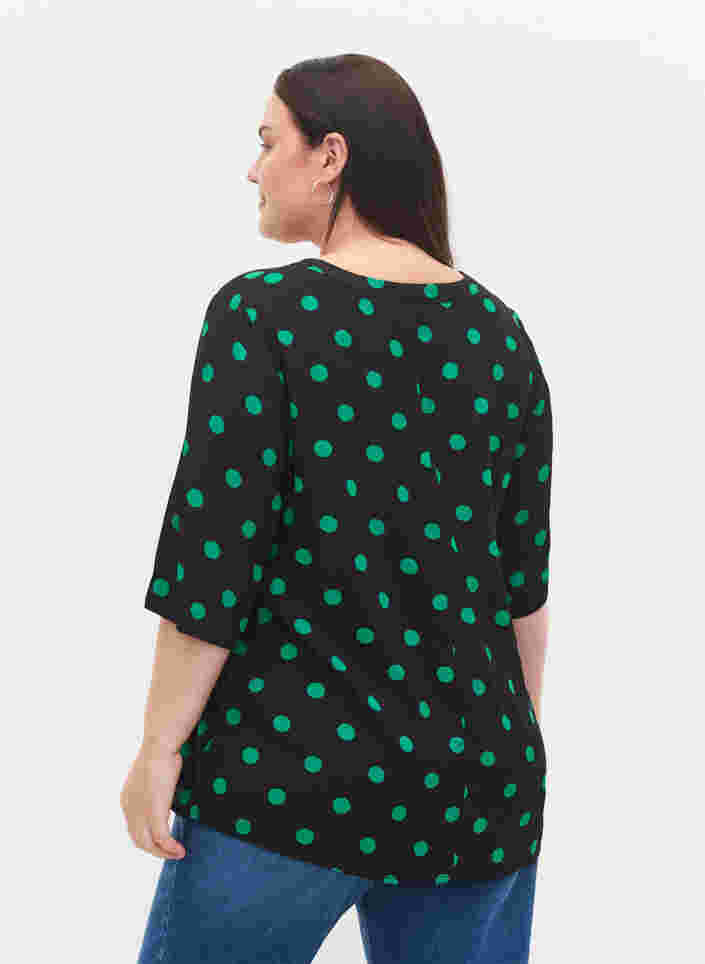 Viskosebluse med prikker, Black jol Green dot, Model