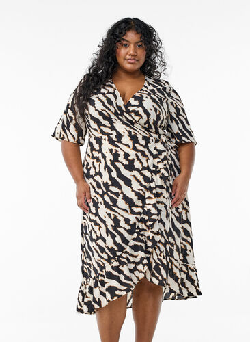 Zizzi Ensfarget slå-om-kjole med korte ermer, Svart, Model image number 0