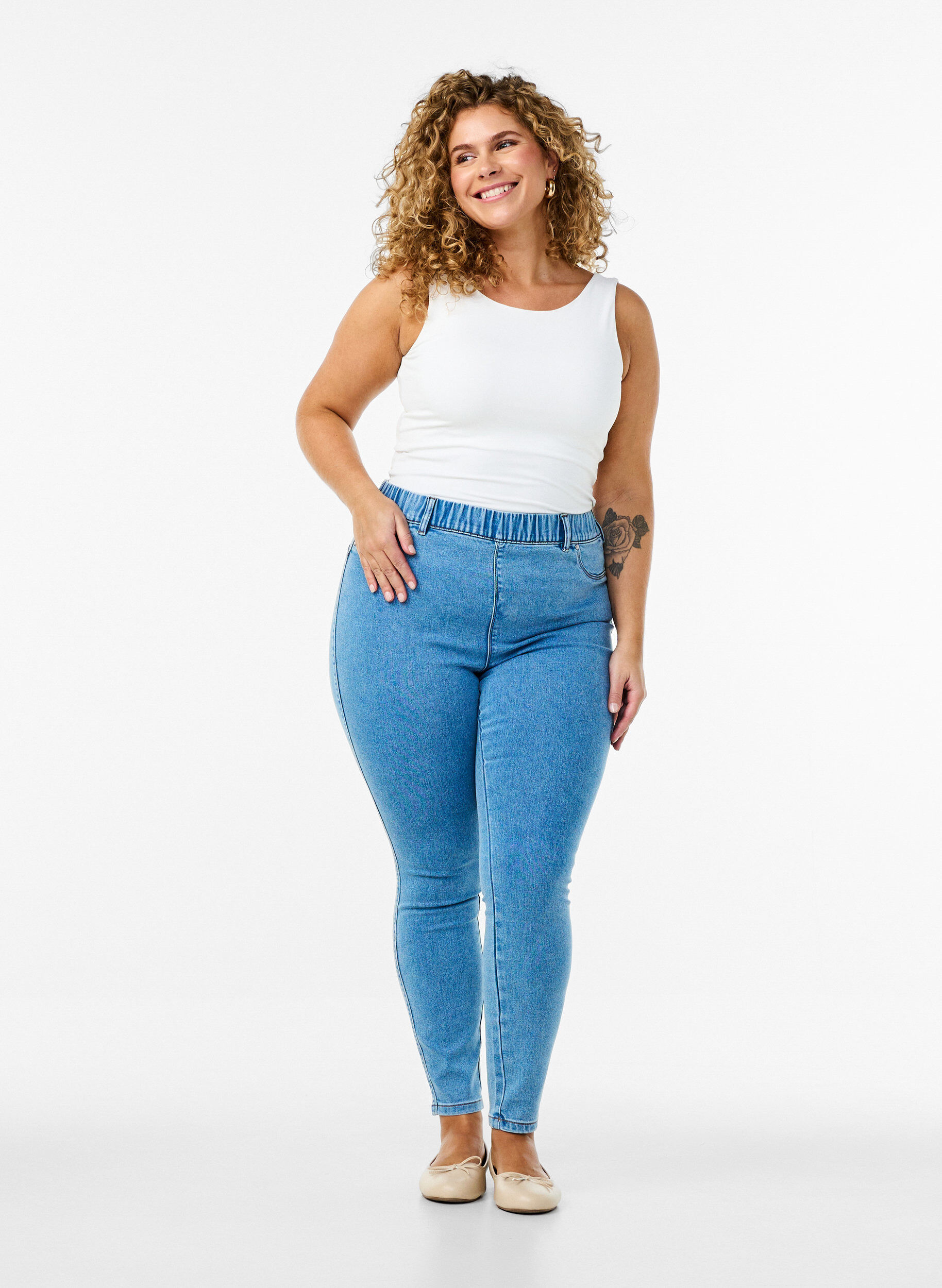 Jeggings med h&oslash;y midje, Bl&aring;, Model
