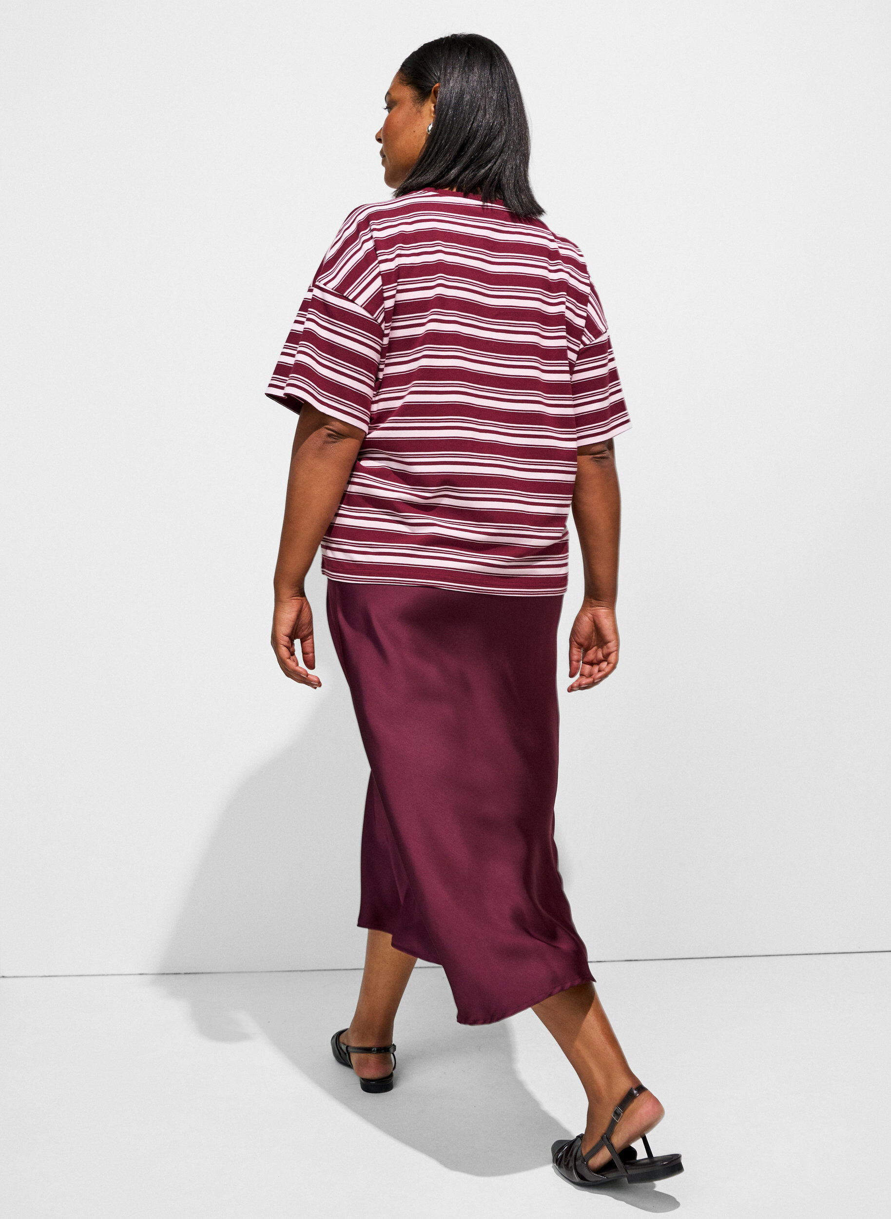 ZizziMidiskj&oslash;rt i sateng, R&oslash;d, Model image number 1
