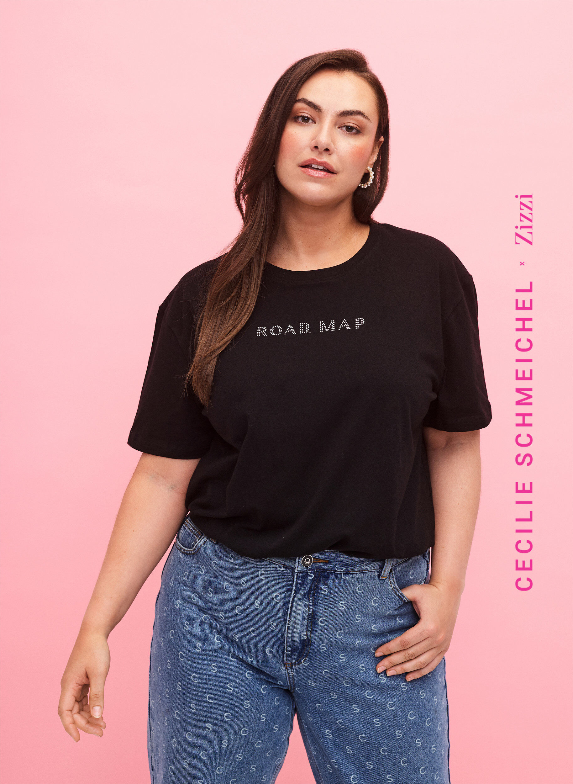 Zizzi T-skjorte i &oslash;kologisk bomull med similisteiner, Black, Model image number 0