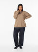 Strikkebluse med V-hals og raglanermer, Brun, Model image number 1