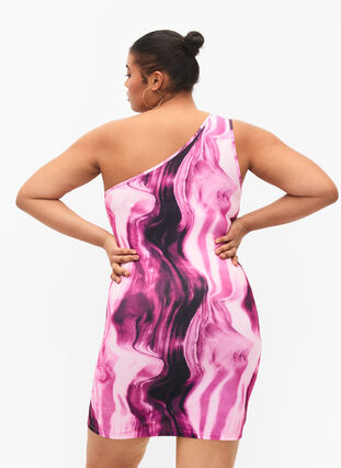 Zizzi Tettsittende one-shoulder kjole med mønster, Raspberry Rose AOP, Model image number 1
