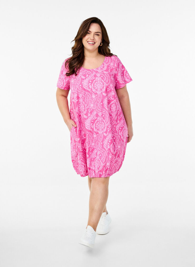 Kortermet bomullskjole med trykt m&oslash;nster, Rosa, Model image number 1
