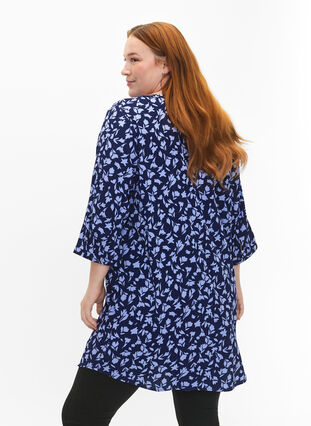 Zizzi Blomstret tunika med 3/4 ermer, M. Blue Flower AOP, Model image number 1