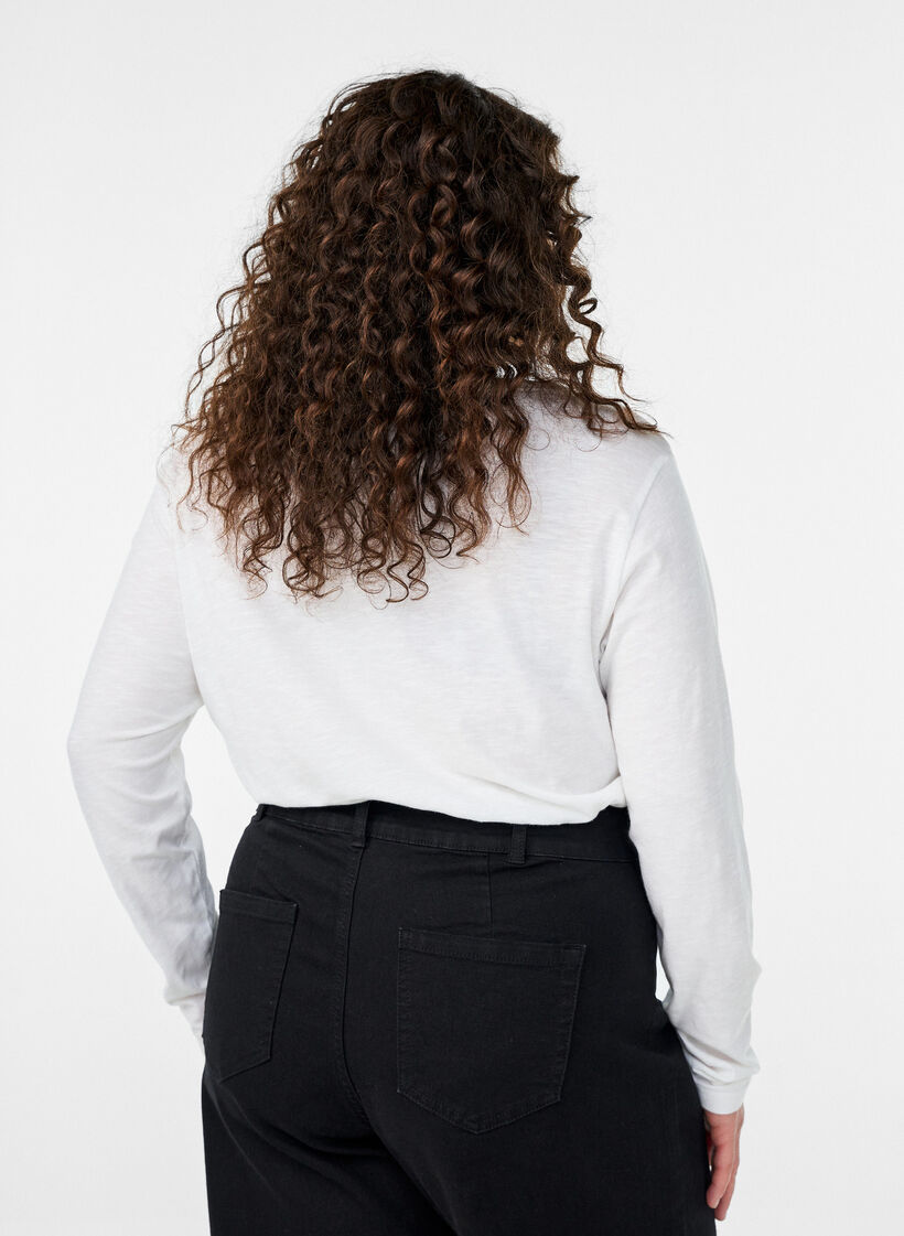 Langermet t-skjorte med V-hals og knapper, Hvit, Model image number 2